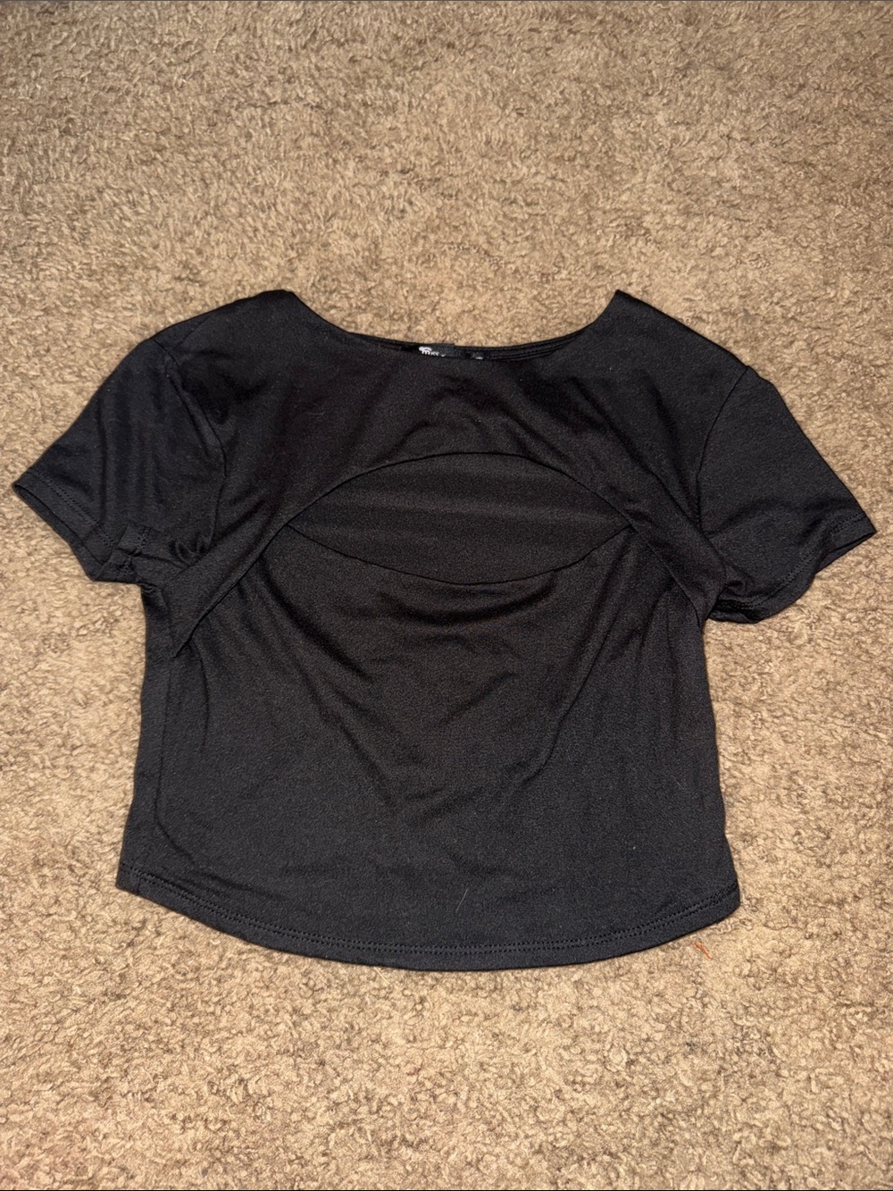 Black Short-Sleeve Cropped Top with Back Cutout